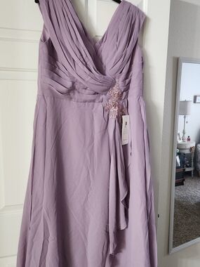 Elegant Lavender V-Neck Chiffon Evening Dress